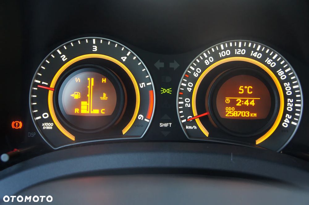 Toyota Auris 1.4 D-4D Luna EU5 - 9