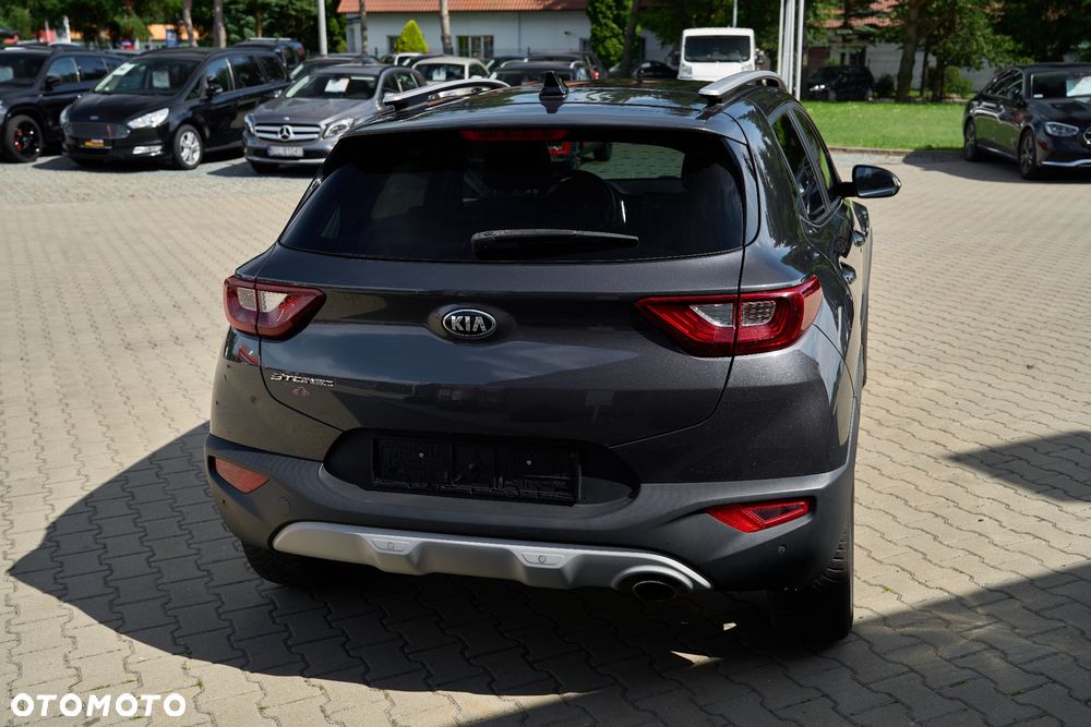 Kia Stonic - 10