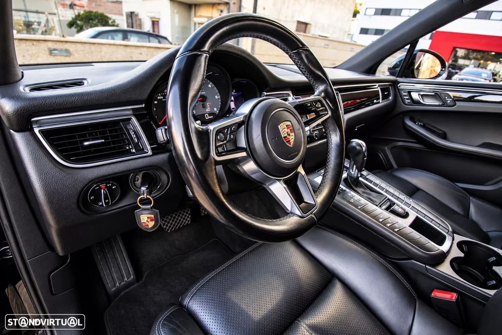 Porsche Macan S - 11