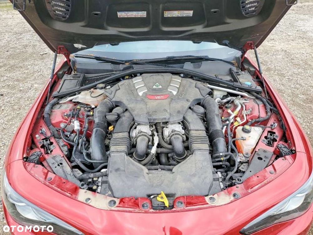 Alfa Romeo Giulia - 8