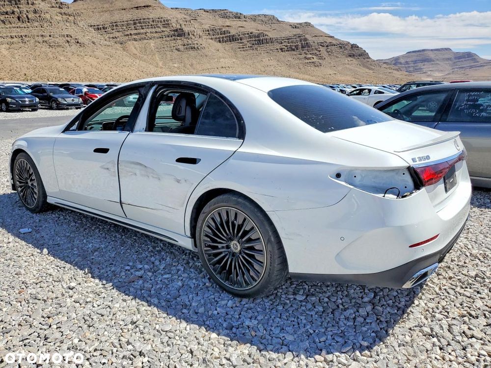 Mercedes-Benz Klasa E - 3