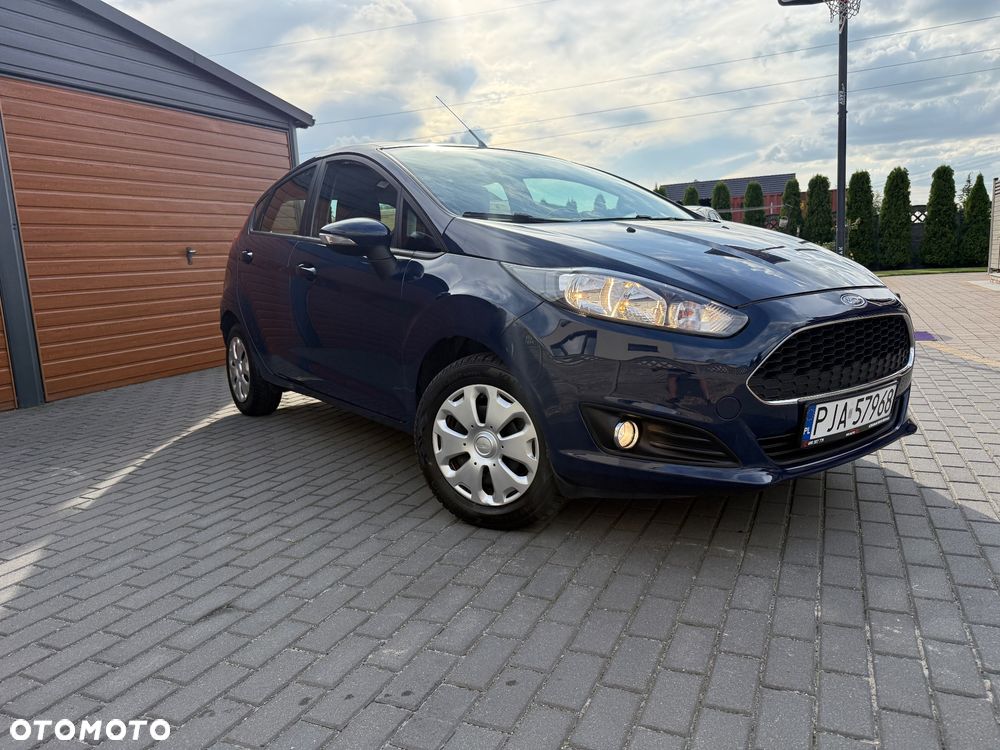 Ford Fiesta - 10