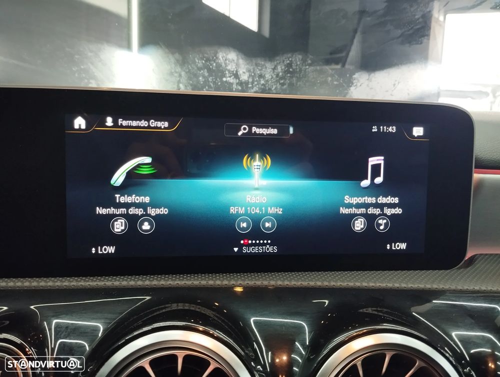 Mercedes-Benz A 180 Limousine d AMG Line Aut. - 32