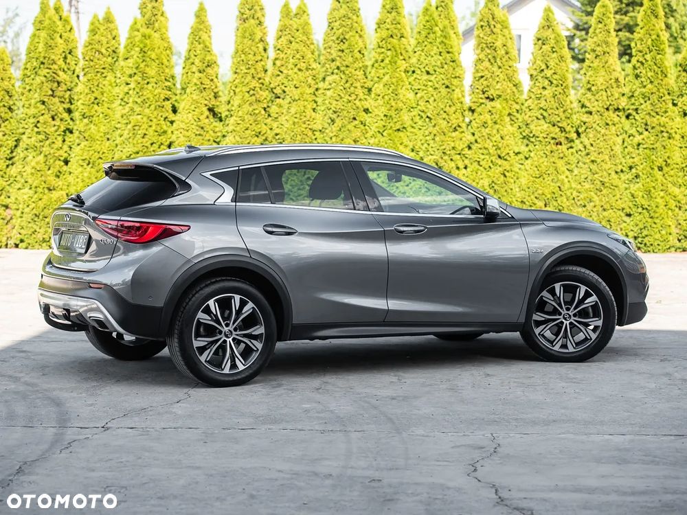 Infiniti QX30 2.2d DCT AWD Luxe Tech - 15