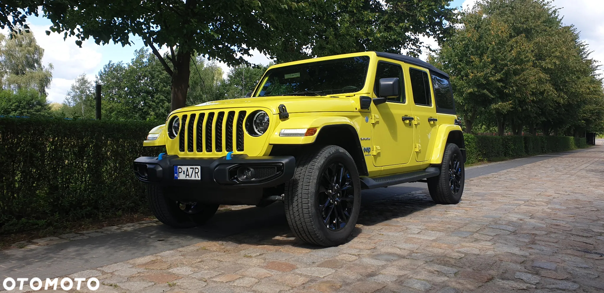 Jeep Wrangler Unlimited GME 2.0 Turbo Sahara - 2