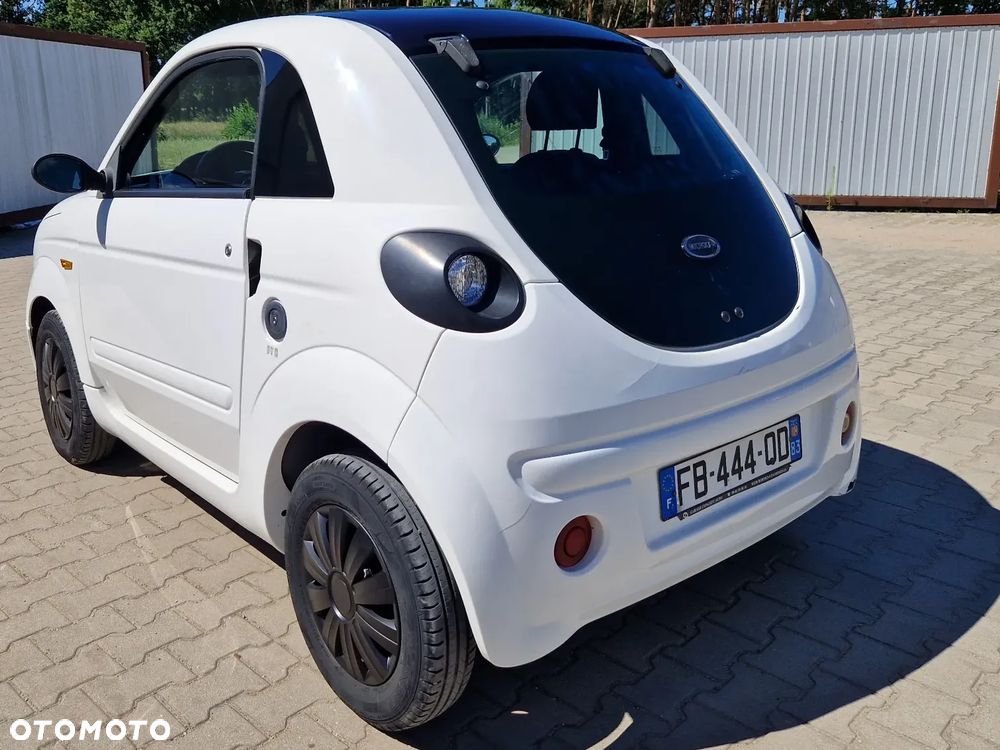 Microcar DUE First - 6