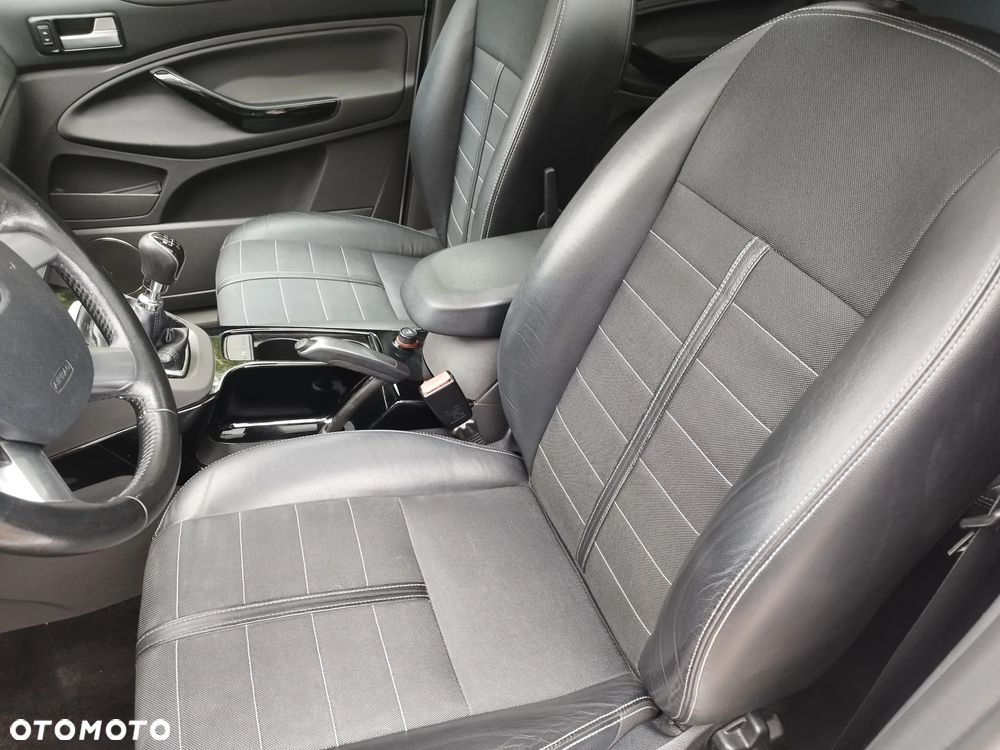 Ford Kuga 2.0 TDCi Titanium S - 14