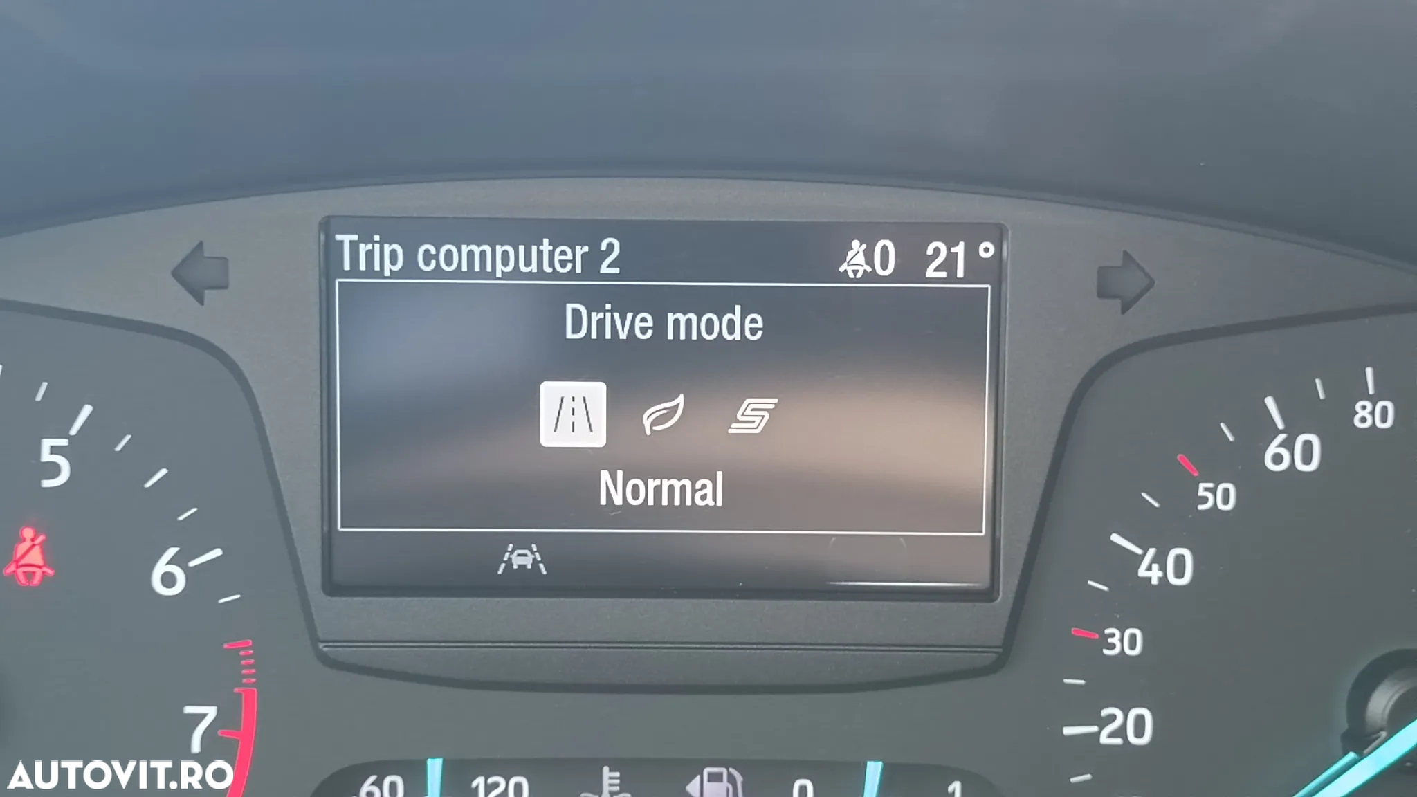 Ford Focus 1.0 EcoBoost Trend - 21