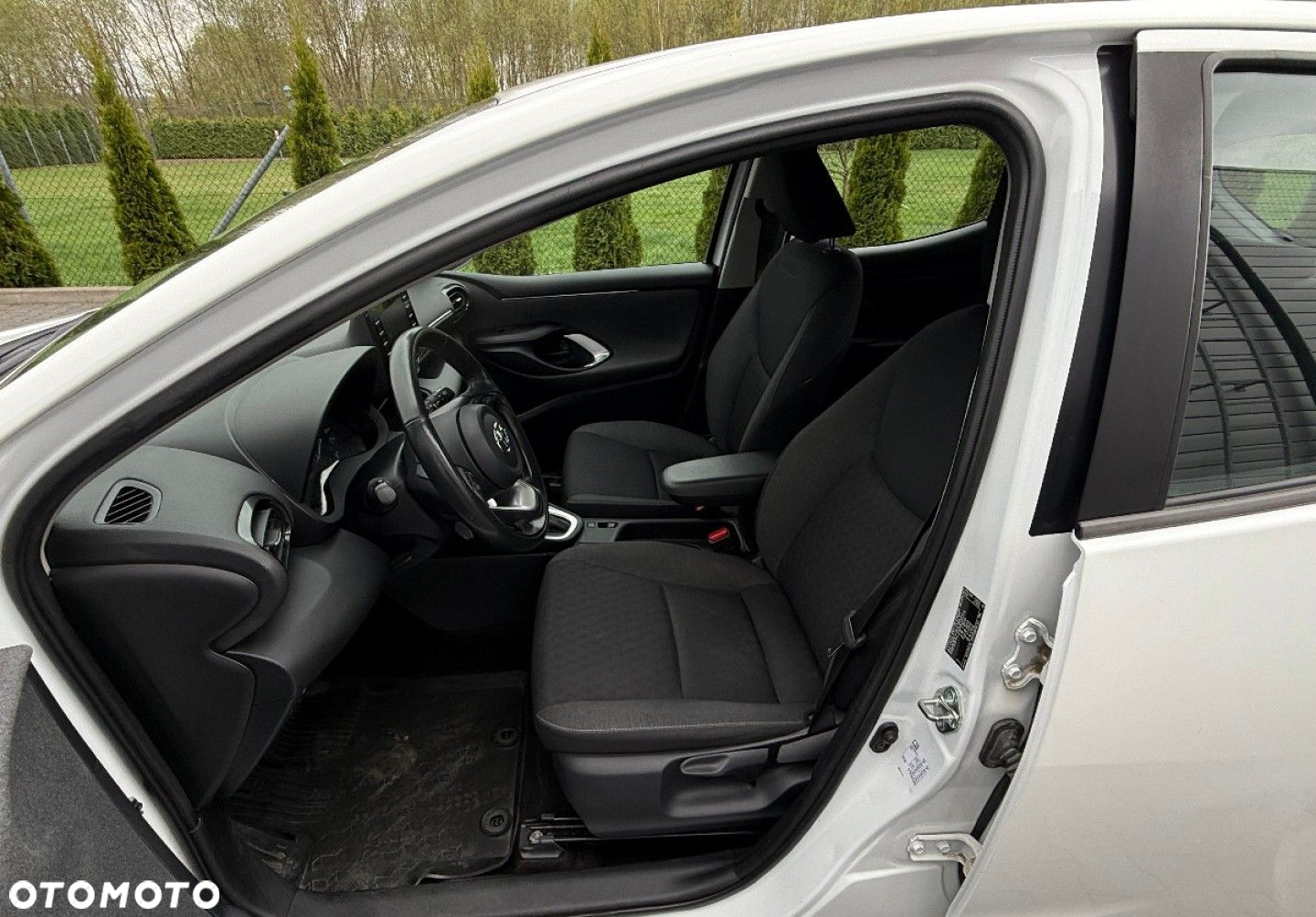 Toyota Yaris - 15