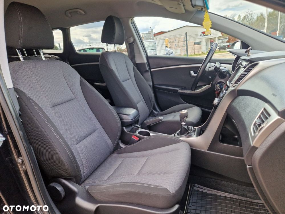 Hyundai i30 1.6 CRDi Premium - 19