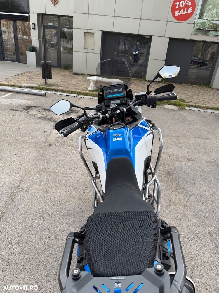 Honda Africa Twin - 5