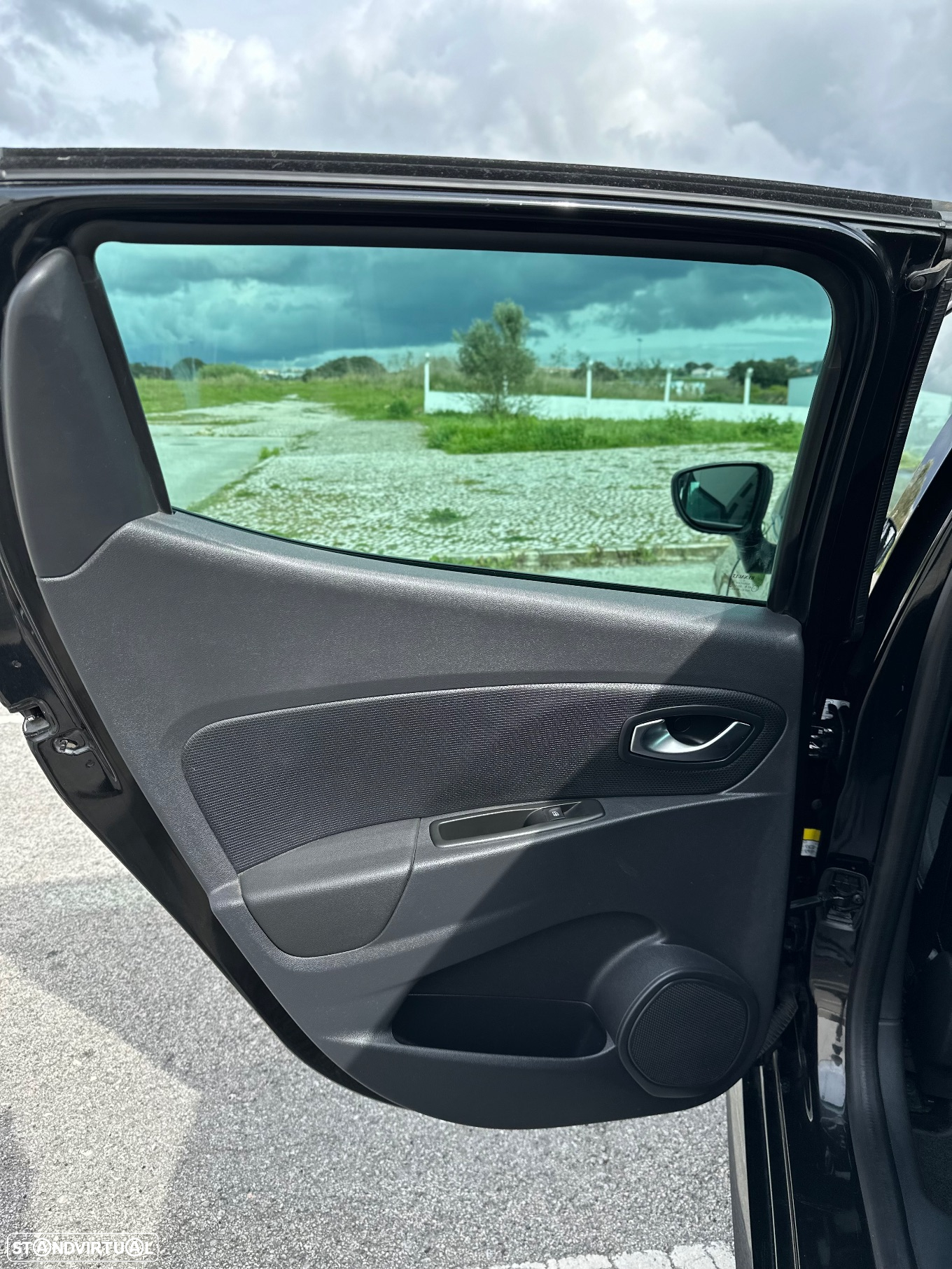 Renault Clio 1.5 dCi GT Line - 24
