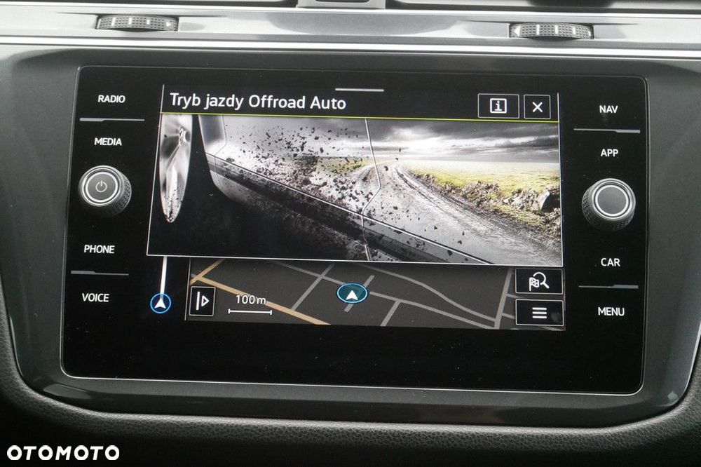 Volkswagen Tiguan 2.0 TSI 4Mot Elegance DSG - 28