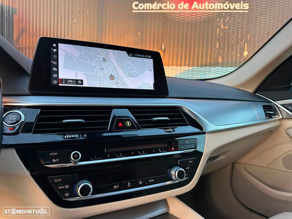 BMW 520 d Line Luxury Auto - 14