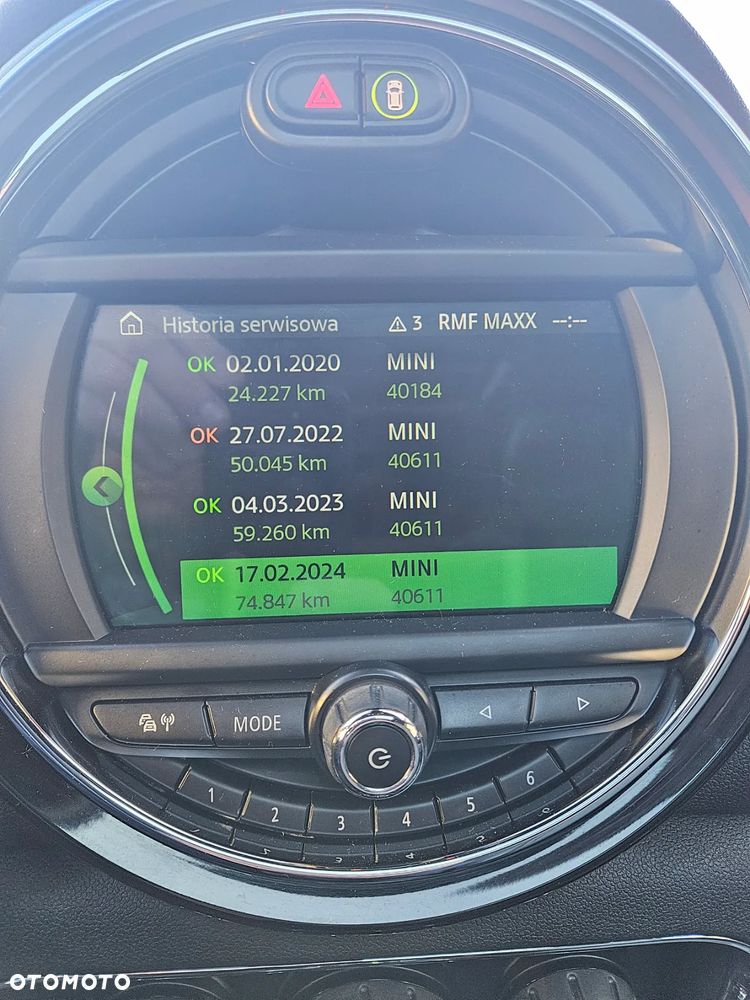 MINI Clubman One Blackyard - 38