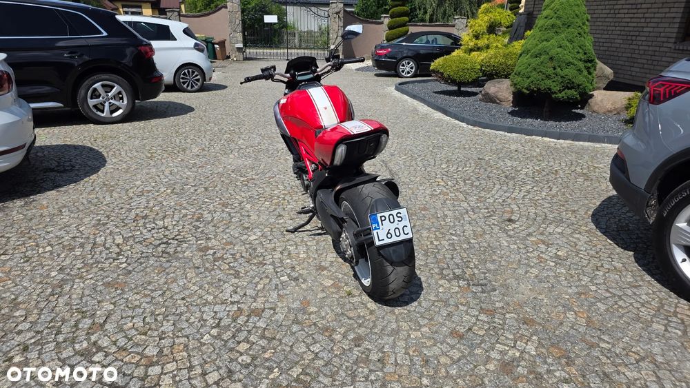Ducati Diavel - 12