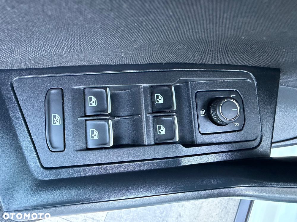Volkswagen T-Roc 1.5 TSI ACT Advance - 35