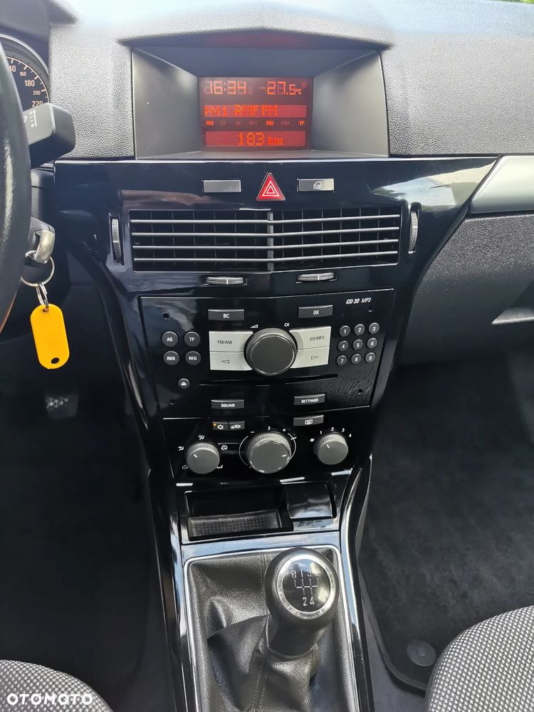 Opel Astra 1.4 Edition 111 Jahre - 17