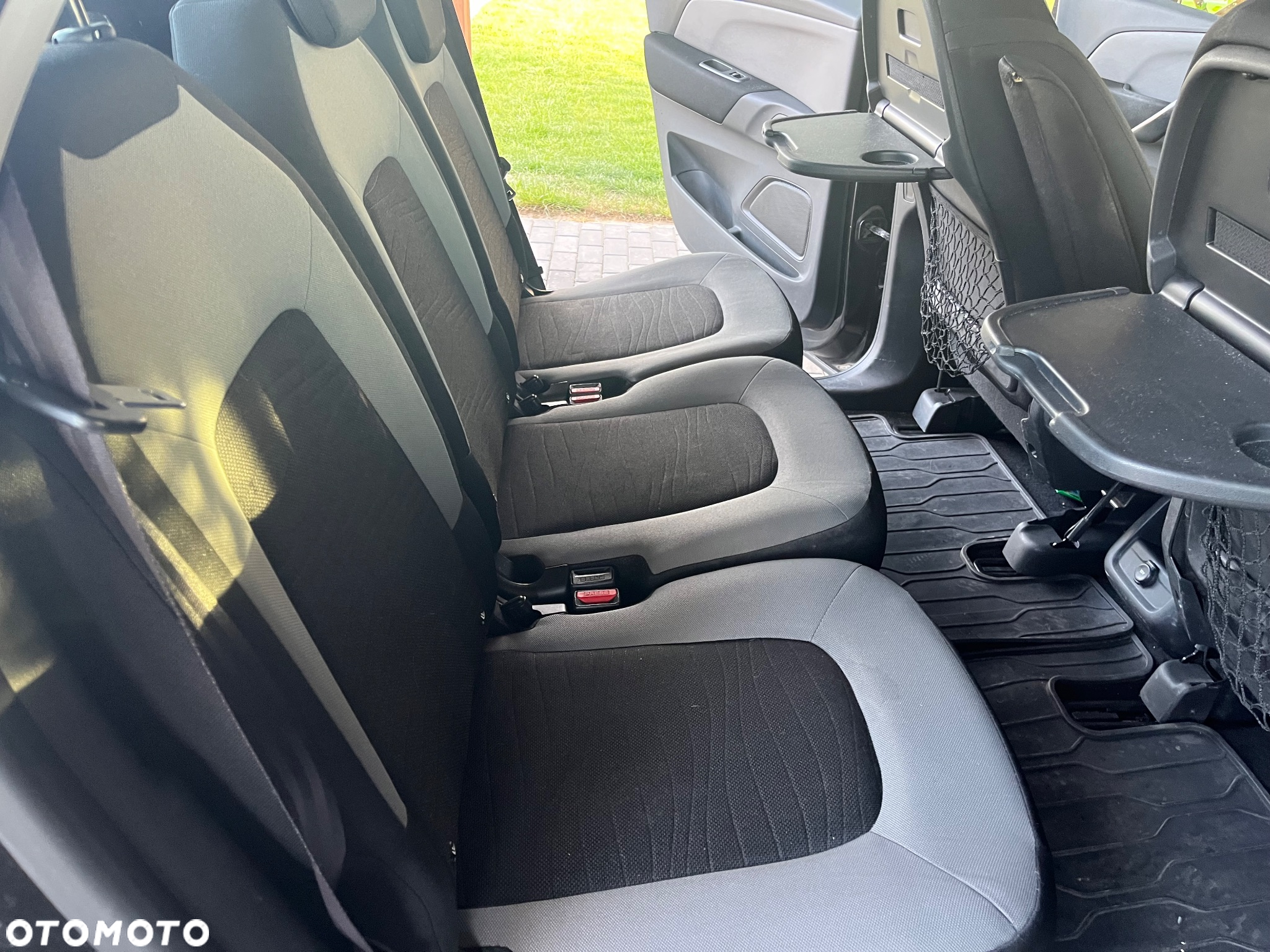 Citroën C4 Picasso - 11