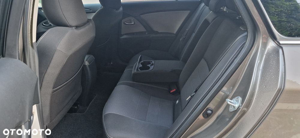 Toyota Avensis 1.8 Prestige MS - 31