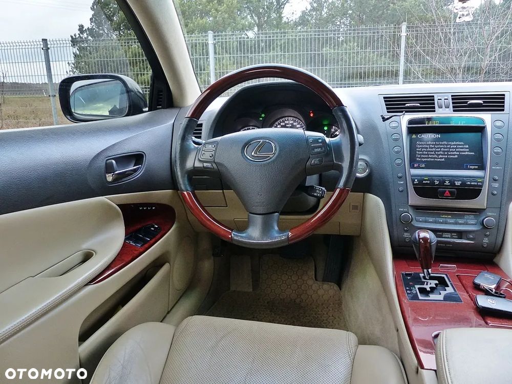 Lexus GS 450h Elegance - 35