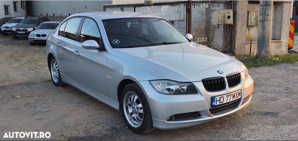 BMW Seria 3 325xi - 1