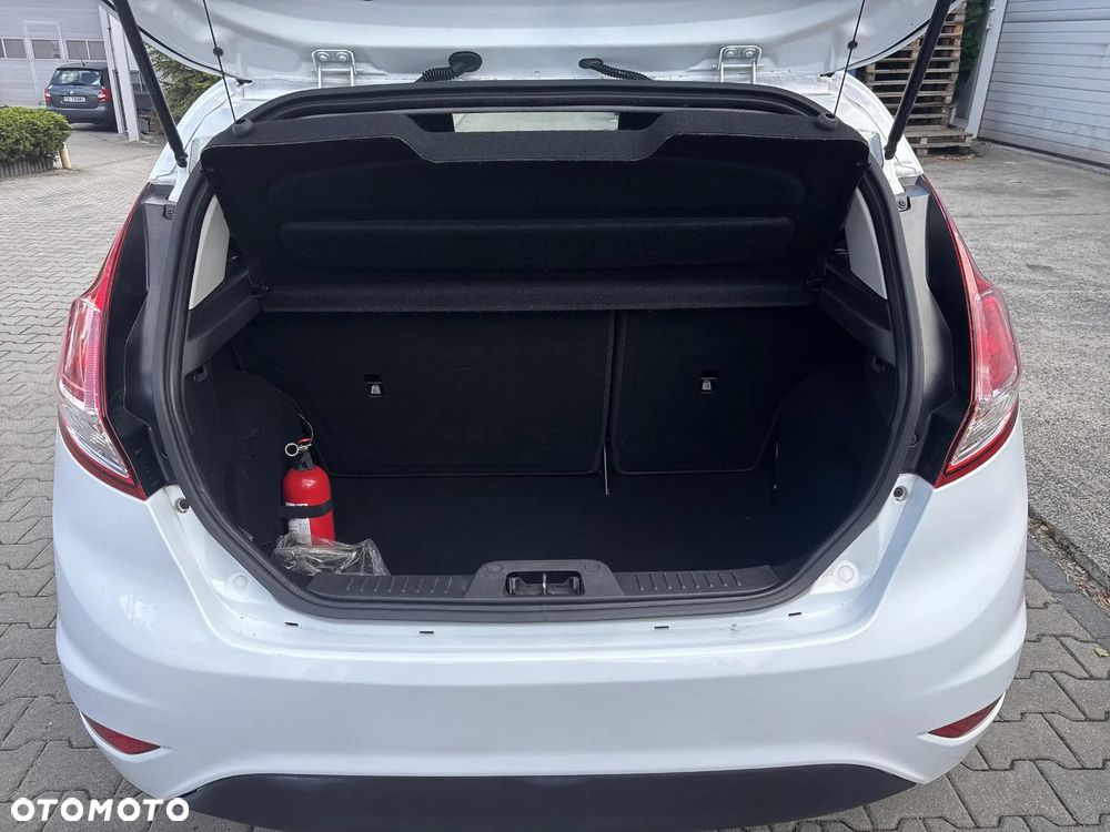 Ford Fiesta 1.25 Ambiente - 17