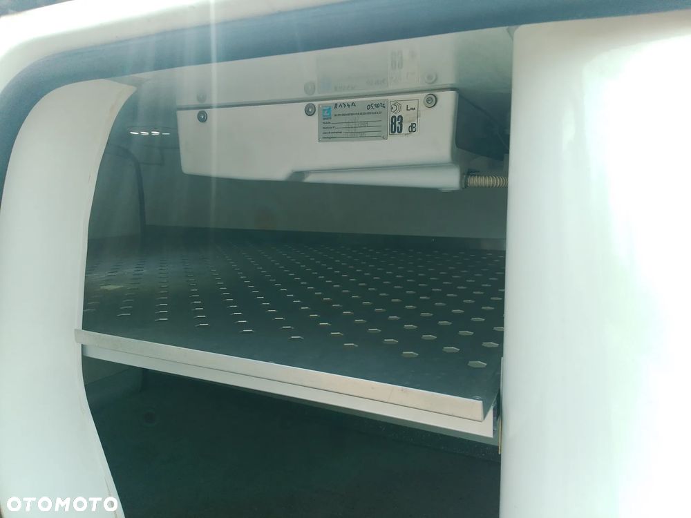 Toyota Proace L2 Partner Berlingo Combo Doblo L2 Izoterma Chłodnia Salon PL półka Inox 3 osoby - 11