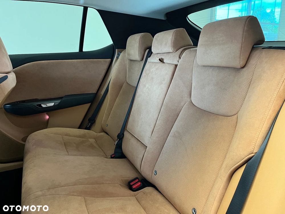 Lexus RZ 450e Omotenashi DIRECT4 - 4