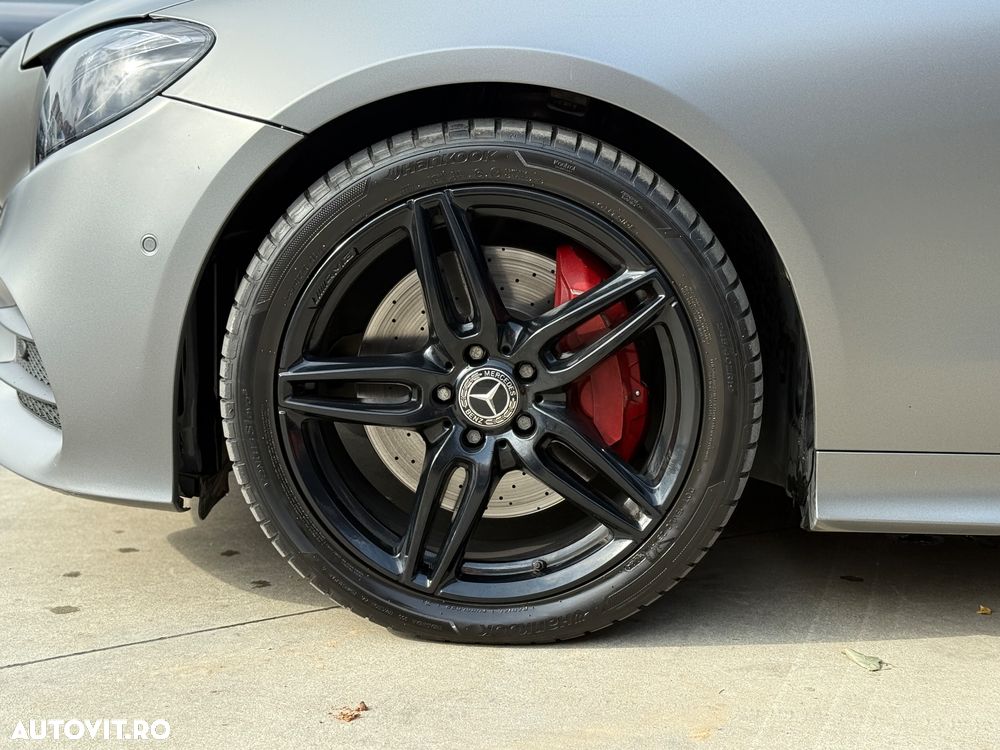 Mercedes-Benz E 450 Coupe 4MATIC Aut. - 28