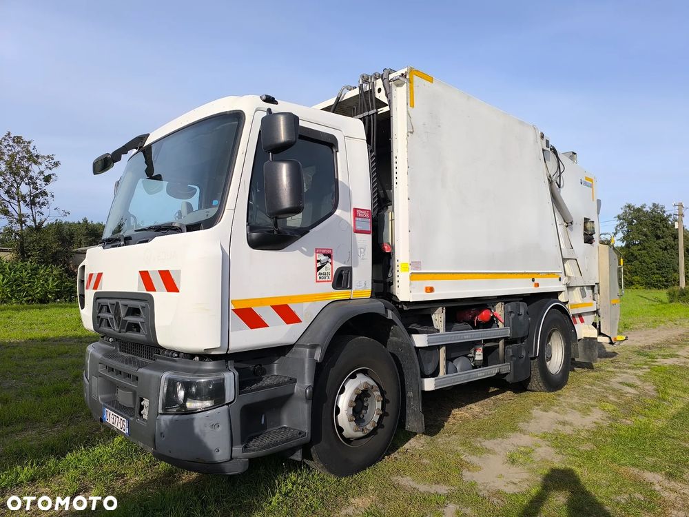 Renault D WIDE C - 18