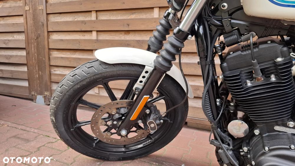 Harley-Davidson Sportster Nightster 1200N - 18