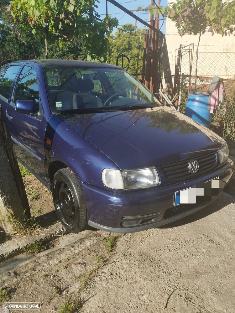 VW Polo - 2