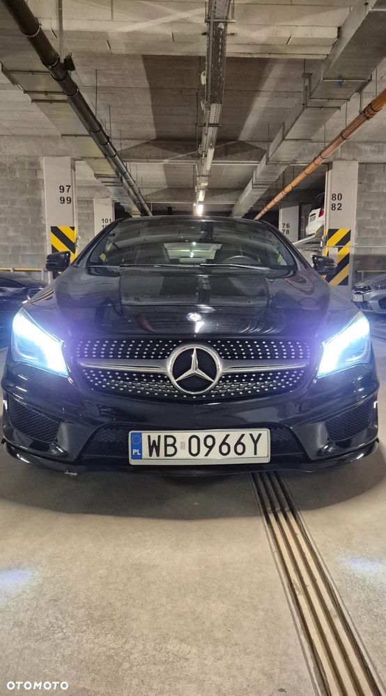 Mercedes-Benz CLA 250 4Matic 7G-DCT AMG Line - 2