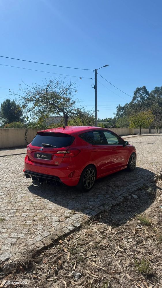 Ford Fiesta 1.0 EcoBoost ST-Line - 15