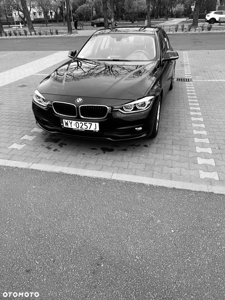 BMW Seria 3 316d - 30