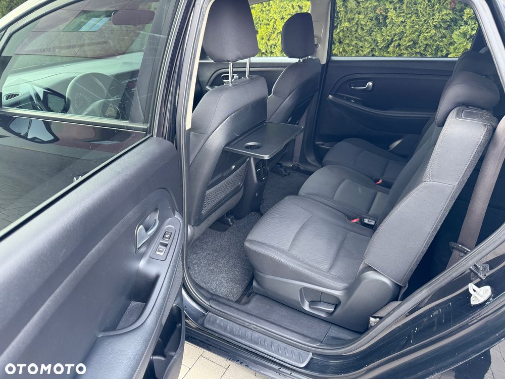 Kia Carens 1.7 CRDi XL 7os - 15