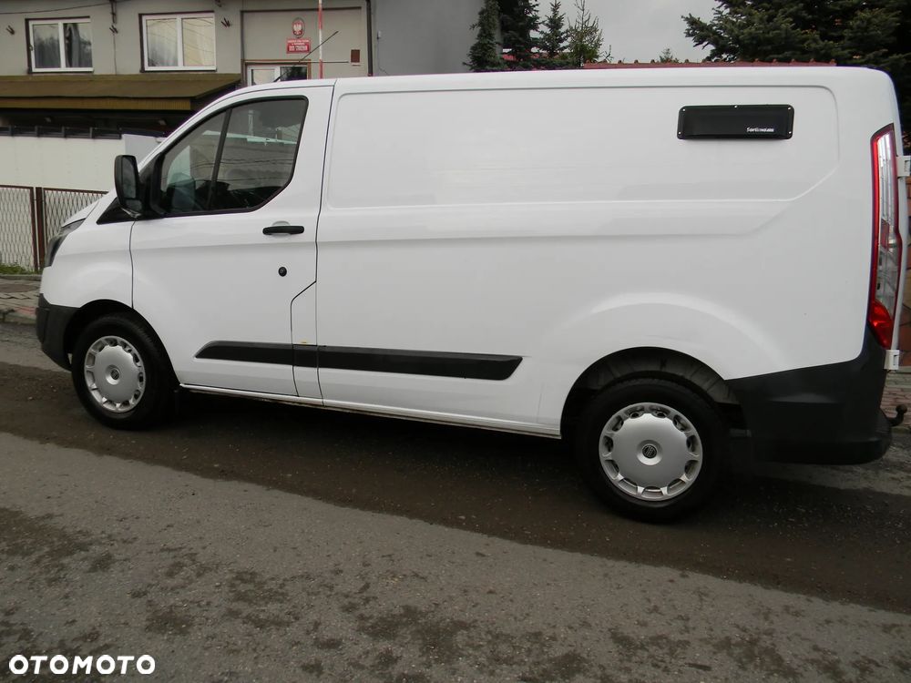 Ford Transit Custom - 12