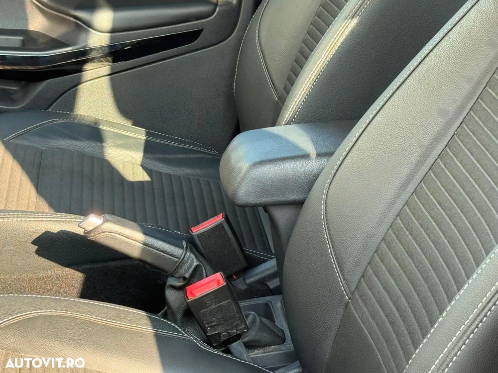 Ford EcoSport 1.0 EcoBoost Titanium - 16