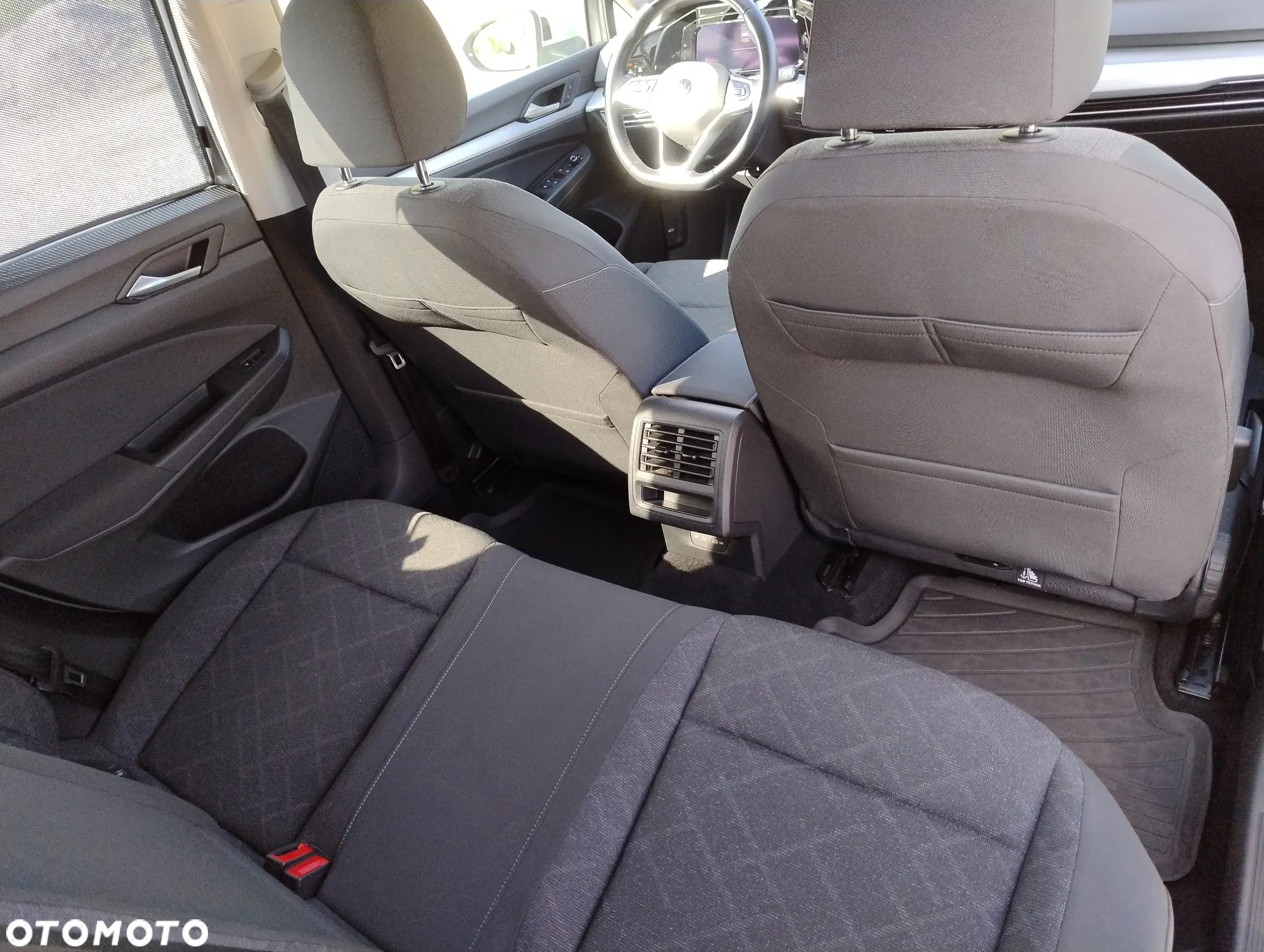 Volkswagen Golf VIII 1.5 TSI EVO Life - 5