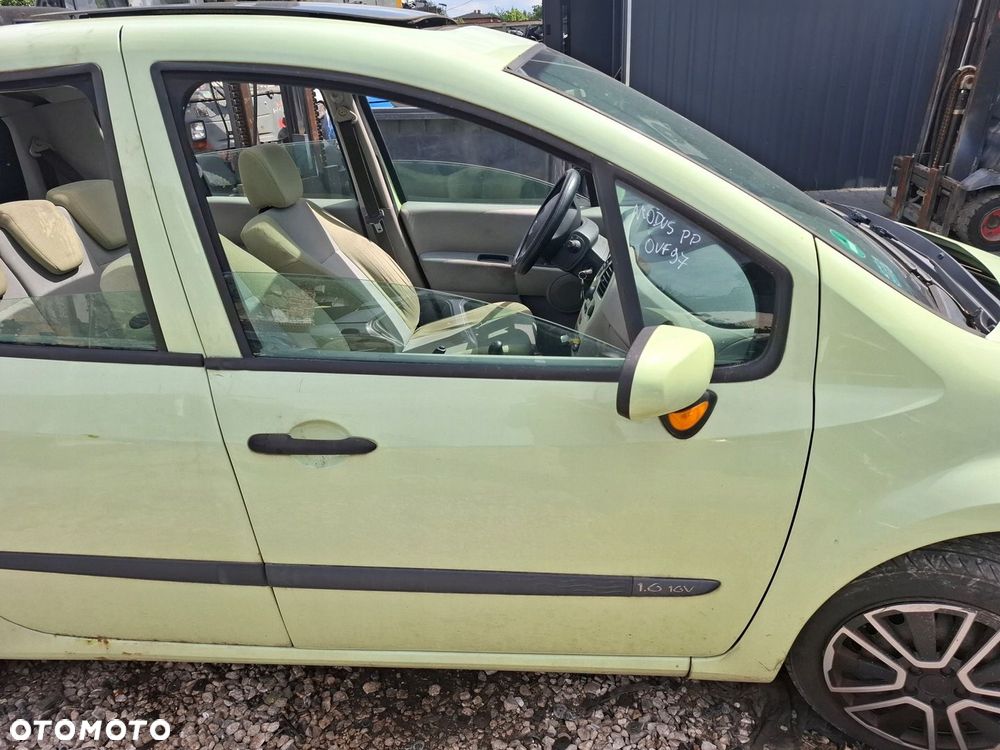 DRZWI PRAWY PRZÓD RENAULT MODUS I OVF97 2005 ROK