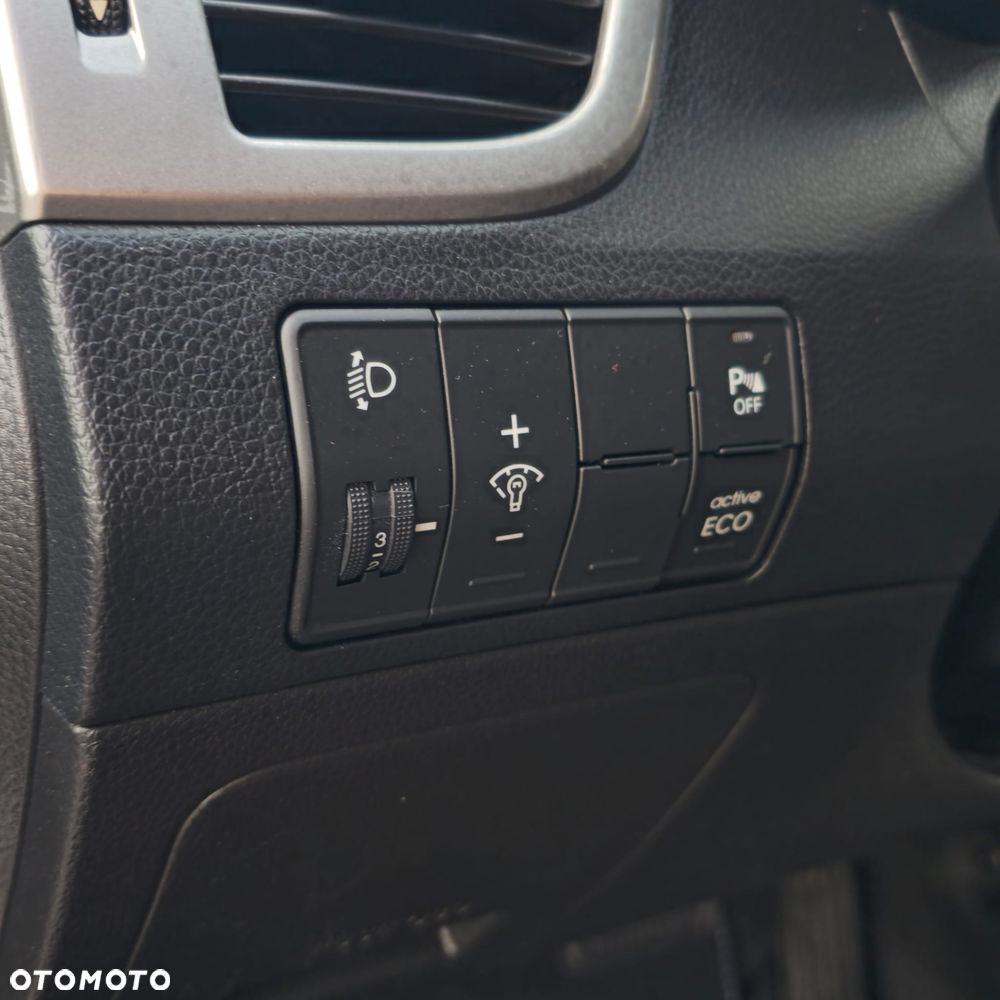 Hyundai i30 1.6 Automatik Style - 31