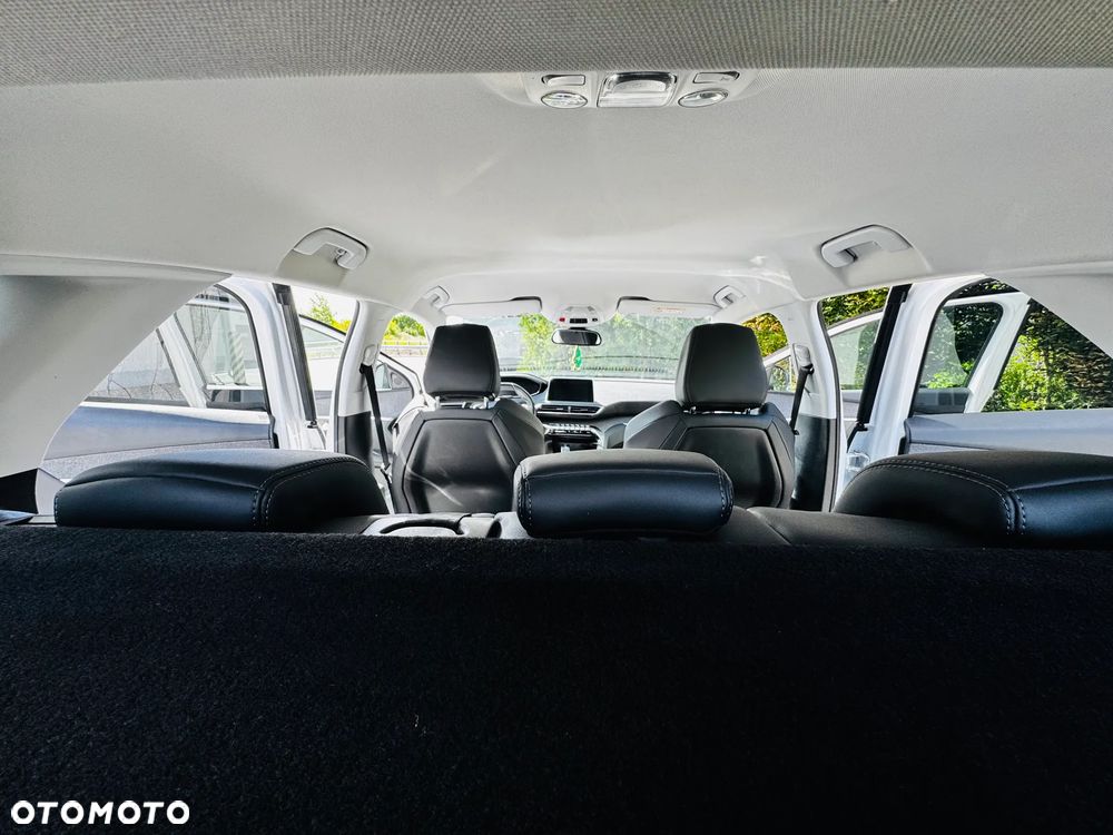 Peugeot 3008 1.5 BlueHDi Allure S&S EAT8 - 12