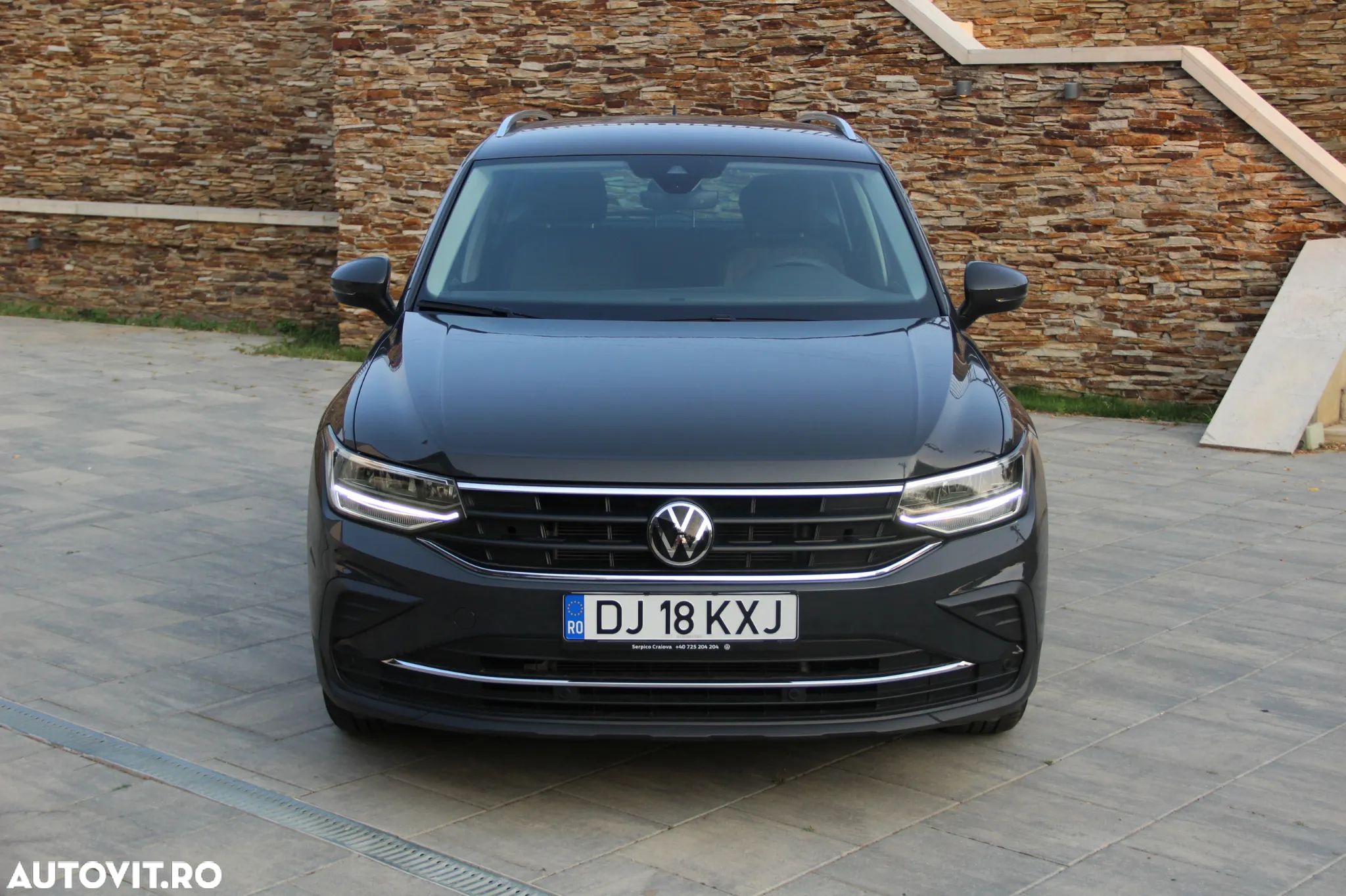 Volkswagen Tiguan 2.0 TDI DSG Elegance - 1