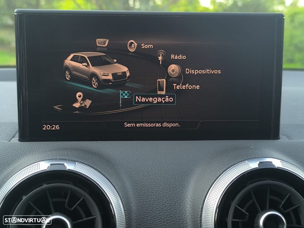 Audi Q2 35 TDI S tronic S line - 11