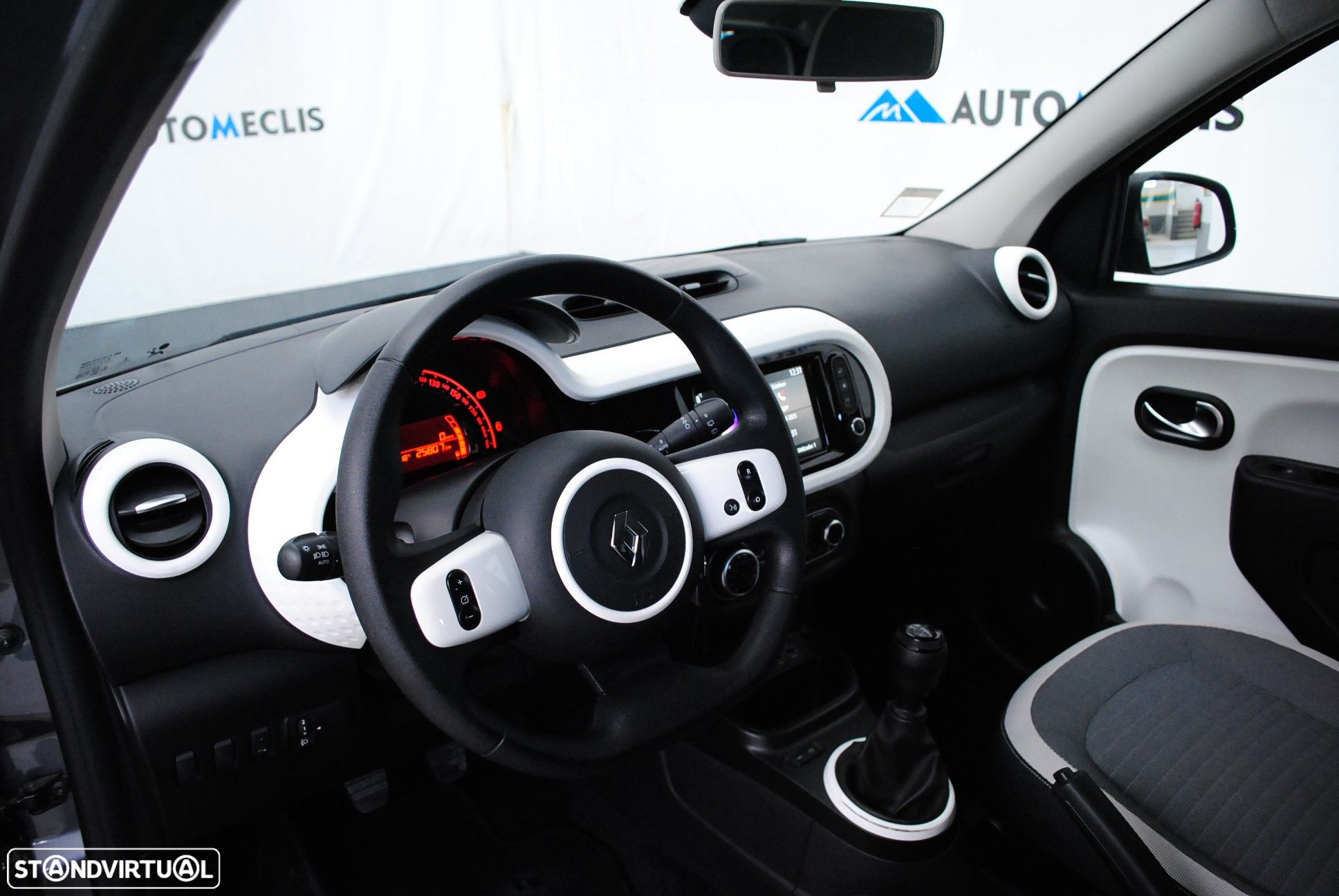 Renault Twingo 1.0 SCe Equilibre - 7