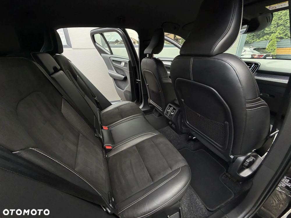 Volvo XC 40 D3 SCR R-Design - 17