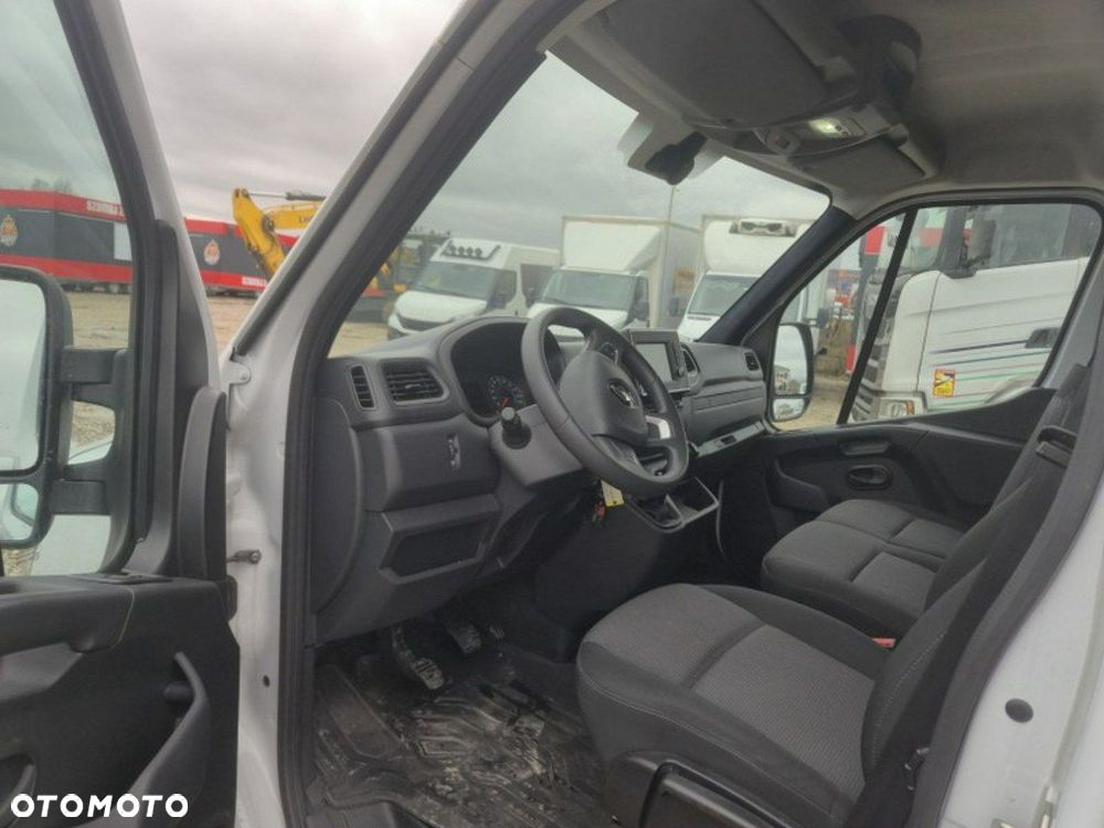Renault Master - 13