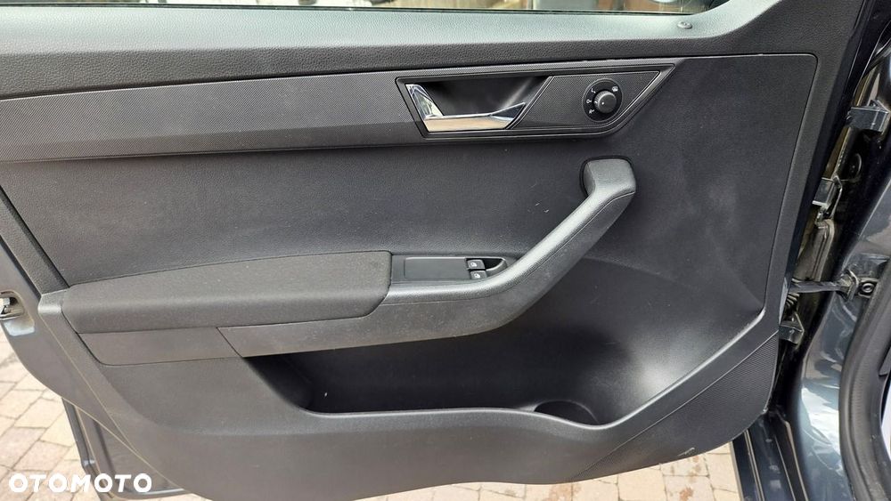 Skoda Fabia 1.0 TSI Ambition - 25