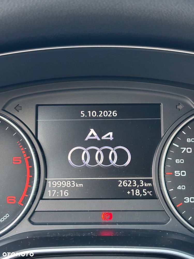Audi A4 Limousine - 11